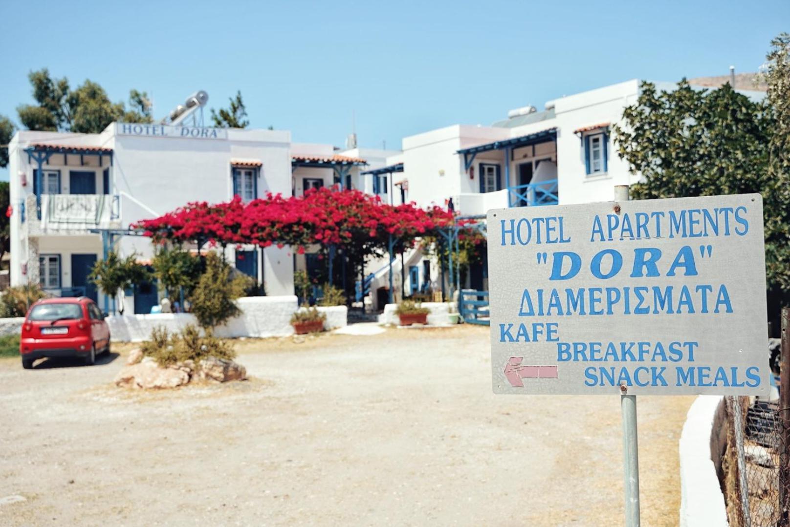 Dora'S Studios & Apartments Mégas Yialós-Nítes Buitenkant foto