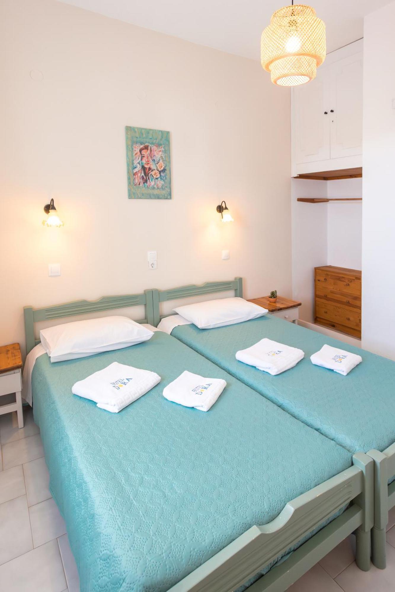Dora'S Studios & Apartments Mégas Yialós-Nítes Buitenkant foto